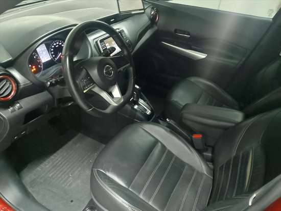NISSAN-KICKS-2019