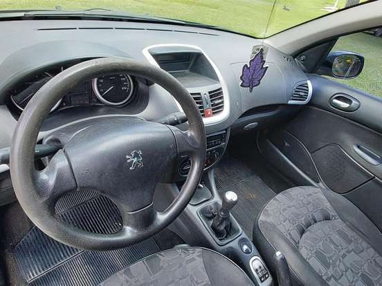 PEUGEOT-207-1.4 XR 8V FLEX 2P MANUAL PEUGEOT-207-2010