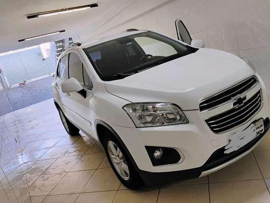 CHEVROLET-TRACKER-2016