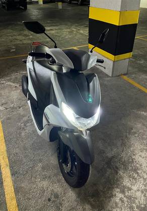 YAMAHA FLUO 125 ABS 