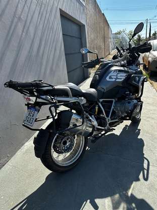 BMW-R 1200 GS ADVENTURE PREMIUM + EXCLUSIVE-2018