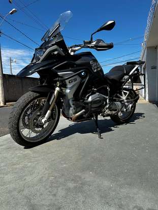 BMW-R 1200 GS ADVENTURE PREMIUM + EXCLUSIVE-2018