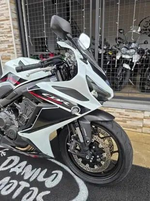 HONDA-CBR 650R ABS-2024