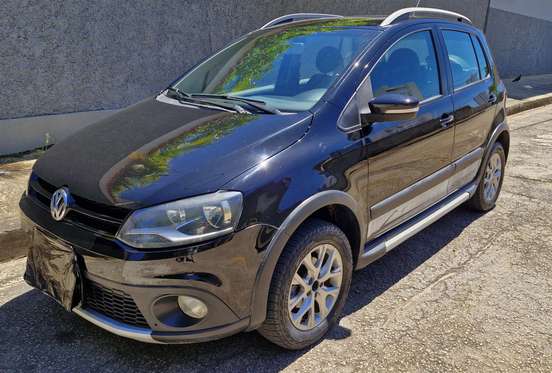 VOLKSWAGEN-CROSSFOX-1.6 MI FLEX 8V 4P MANUAL VOLKSWAGEN-CROSSFOX-2012