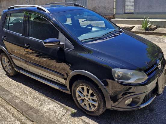 VOLKSWAGEN-CROSSFOX-1.6 MI FLEX 8V 4P MANUAL VOLKSWAGEN-CROSSFOX-2012