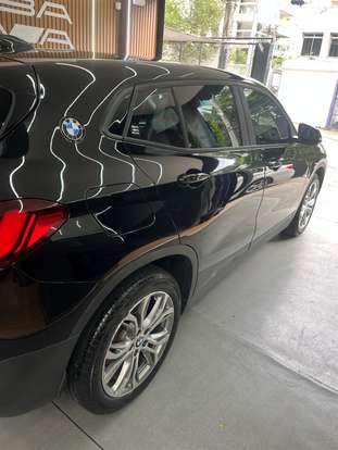 BMW-X2-2021