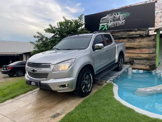 CHEVROLET S10 2.5 LT 4X2 CD 16V FLEX 4P MANUAL CHEVROLET S10 2.5 LT 4X2 CD 16V FLEX 4P MANUAL