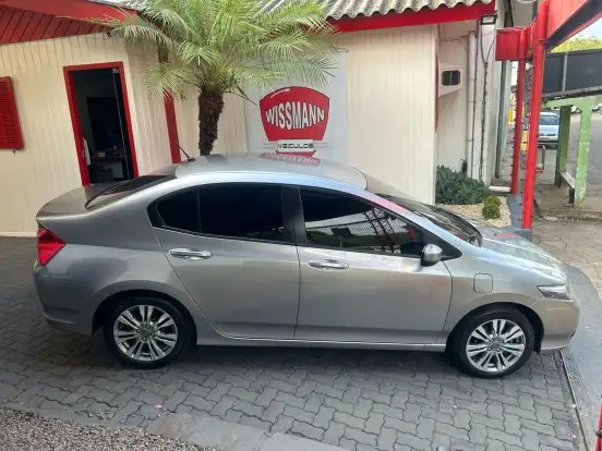HONDA-CITY-2013