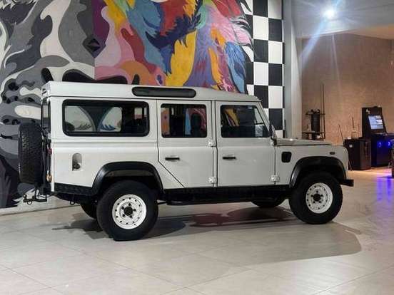 LAND ROVER-DEFENDER-2.5 STD 110 4X4 TURBO DIESEL 4P MANUAL LAND ROVER-DEFENDER-2005