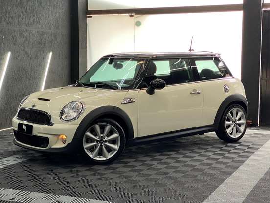 MINI-COOPER-1.6 S 16V TURBO GASOLINA 2P AUTOMÁTICO MINI-COOPER-2013
