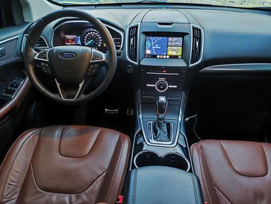 FORD-EDGE-2015
