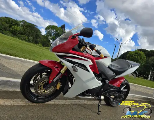HONDA-CBR 600F-2013