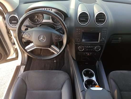 MERCEDES-BENZ-ML 320-2009