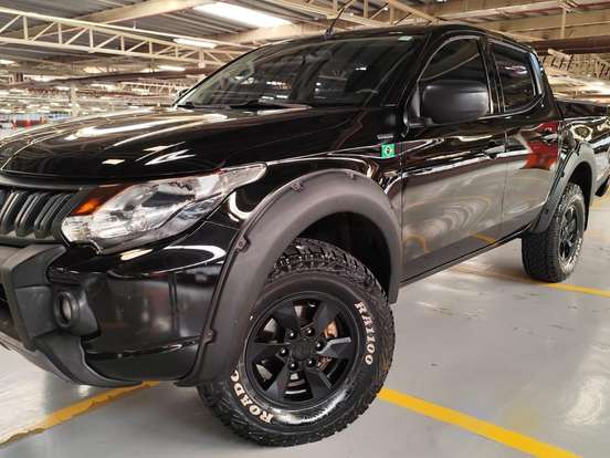 MITSUBISHI-L200 TRITON-2.4 16V TURBO DIESEL SPORT GLX OUTDOOR CD 4P 4X4 MANUAL MITSUBISHI-L200 TRITON-2020