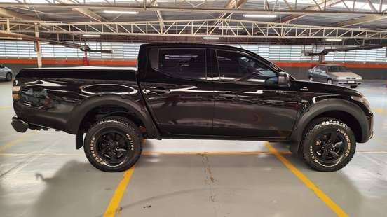 MITSUBISHI-L200 TRITON-2020