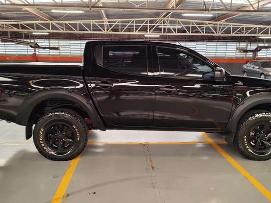 MITSUBISHI-L200 TRITON-2.4 16V TURBO DIESEL SPORT GLX OUTDOOR CD 4P 4X4 MANUAL MITSUBISHI-L200 TRITON-2020