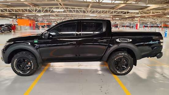 MITSUBISHI-L200 TRITON-2020