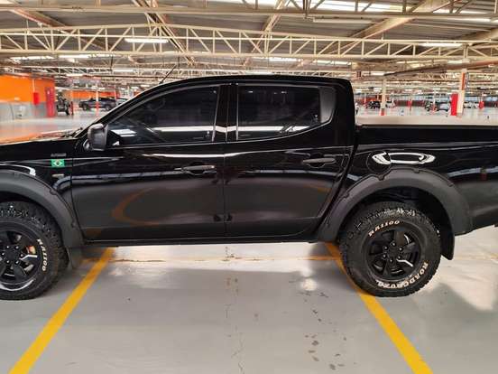 MITSUBISHI-L200 TRITON-2.4 16V TURBO DIESEL SPORT GLX OUTDOOR CD 4P 4X4 MANUAL MITSUBISHI-L200 TRITON-2020
