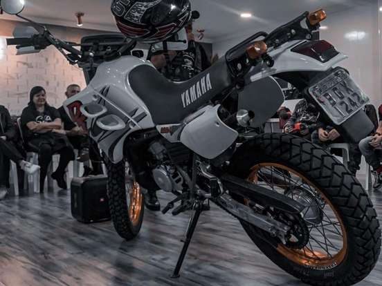 YAMAHA-DT 200 YAMAHA-DT 200-1992