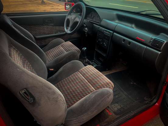 FIAT-UNO-1.4 MPI 8V TURBO GASOLINA 2P MANUAL FIAT-UNO-1994