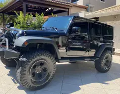 JEEP WRANGLER 3.6 UNLIMITED SPORT 4X4 V6 GASOLINA 4P AUTOMÁTICO JEEP WRANGLER 3.6 UNLIMITED SPORT 4X4 V6 GASOLINA 4P AUTOMÁTICO
