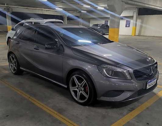 MERCEDES-BENZ-A 200-2015