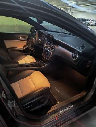 MERCEDES-BENZ-A 200-1.6 TURBO 16V FLEX 4P AUTOMÁTICO MERCEDES-BENZ-A 200-2015