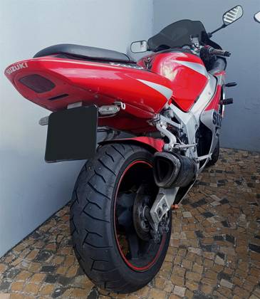 SUZUKI GSX-R750 