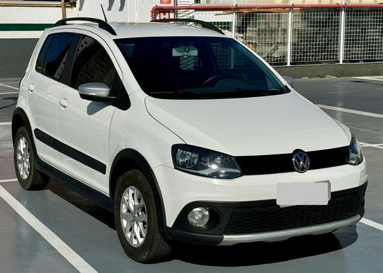 VOLKSWAGEN-CROSSFOX-1.6 MI FLEX 8V 4P AUTOMATIZADO VOLKSWAGEN-CROSSFOX-2014