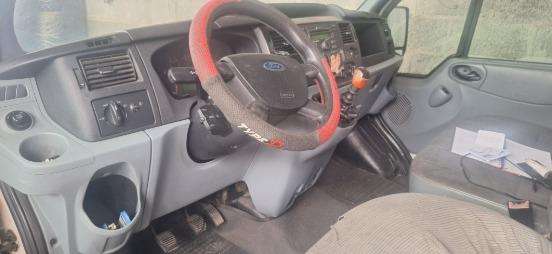 FORD-TRANSIT-2008