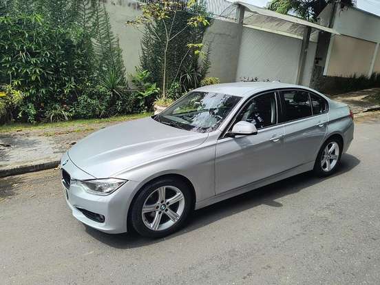 BMW-320i-2.0 16V TURBO GASOLINA 4P AUTOMÁTICO BMW-320i-2013