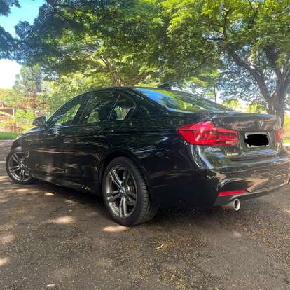 BMW-320i-2016