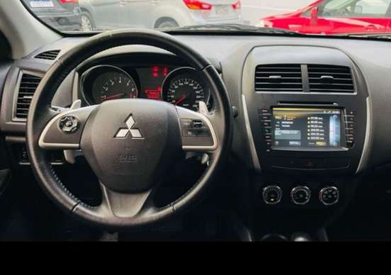 MITSUBISHI-ASX-2017