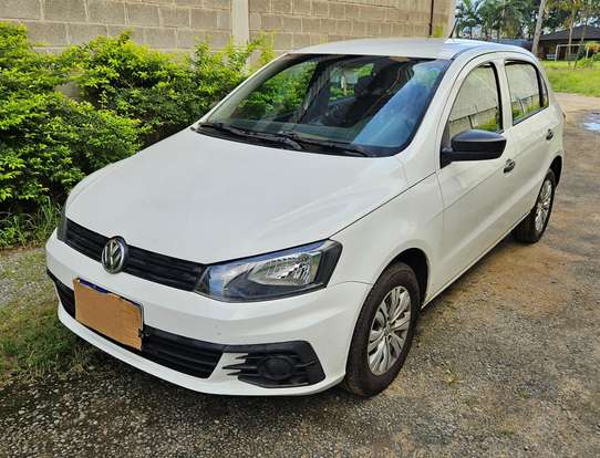 VOLKSWAGEN-GOL-2017