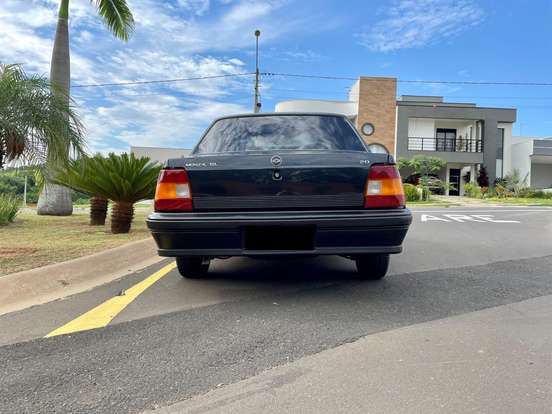 CHEVROLET-MONZA-1994