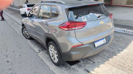 CHEVROLET-TRACKER-2020