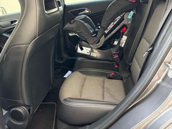 MERCEDES-BENZ-CLA 180-1.6 CGI GASOLINA 7G-DCT MERCEDES-BENZ-CLA 180-2019