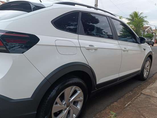 VOLKSWAGEN-NIVUS-1.0 200 TSI TOTAL FLEX COMFORTLINE AUTOMÁTICO VOLKSWAGEN-NIVUS-2023