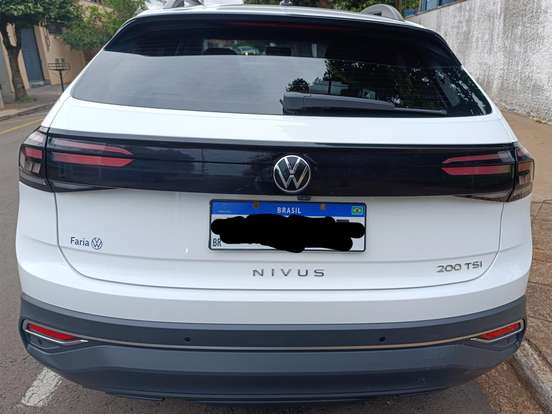 VOLKSWAGEN-NIVUS-1.0 200 TSI TOTAL FLEX COMFORTLINE AUTOMÁTICO VOLKSWAGEN-NIVUS-2023