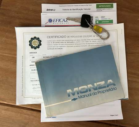 CHEVROLET-MONZA-1988