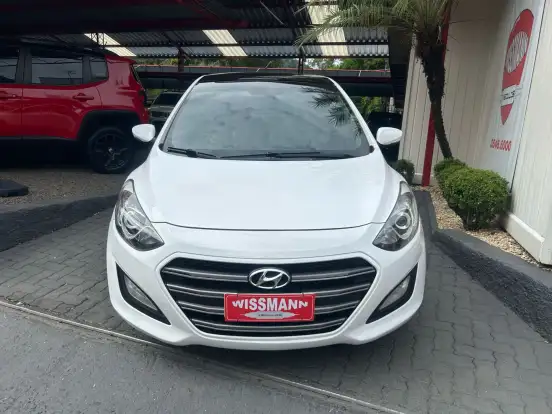 HYUNDAI-I30-1.8 MPI 16V GASOLINA 4P AUTOMATICO HYUNDAI-I30-2015