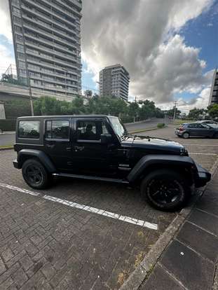 JEEP-WRANGLER-2013