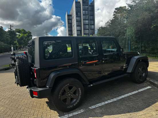 JEEP-WRANGLER-3.6 UNLIMITED SPORT 4X4 V6 GASOLINA 4P AUTOMÁTICO JEEP-WRANGLER-2013