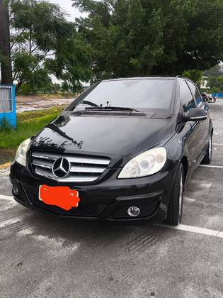 MERCEDES-BENZ B 180 1.7 COMFORT 8V GASOLINA 4P AUTOMÁTICO