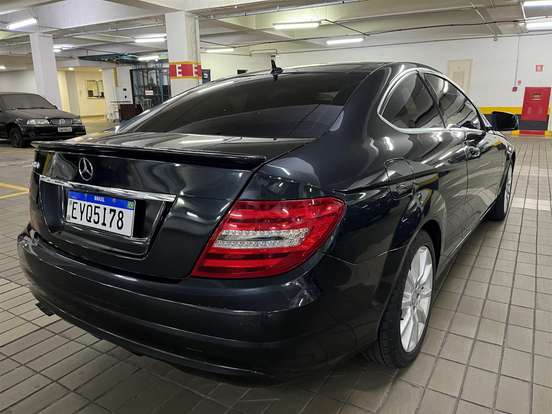 MERCEDES-BENZ-C 180-1.8 CGI COUPÉ TURBO 16V GASOLINA 2P AUTOMÁTICO MERCEDES-BENZ-C 180-2012