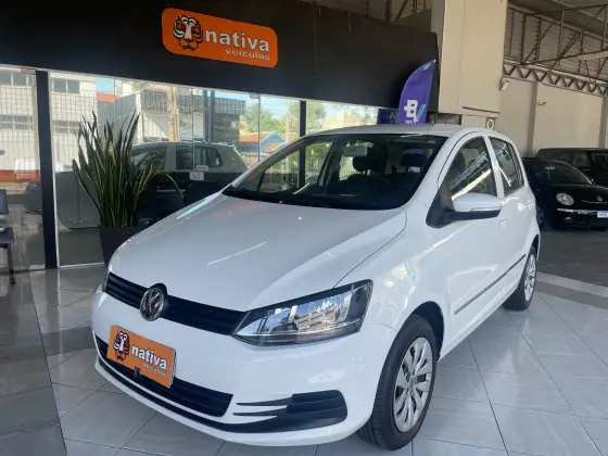 VOLKSWAGEN FOX 1.0 MPI TRENDLINE 12V FLEX 4P MANUAL