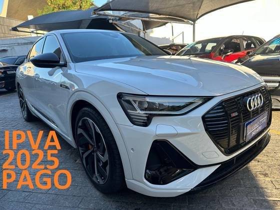 AUDI E-TRON ELÉTRICO SPORTBACK PERFORMANCE BLACK QUATTRO