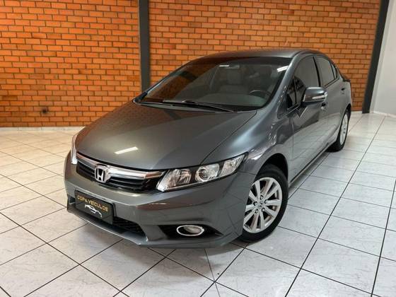 HONDA CIVIC 2.0 LXR 16V FLEX 4P AUTOMÁTICO