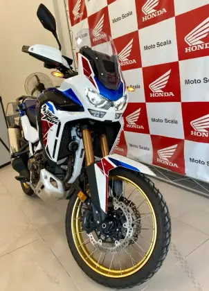 HONDA CRF 1100L AFRICA TWIN DCT HONDA CRF 1100L AFRICA TWIN DCT