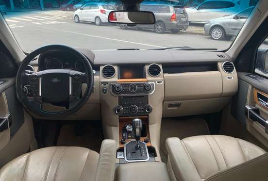 LAND ROVER-DISCOVERY 4-5.0 V8 GASOLINA HSE 4WD AUTOMÁTICO LAND ROVER-DISCOVERY 4-2013